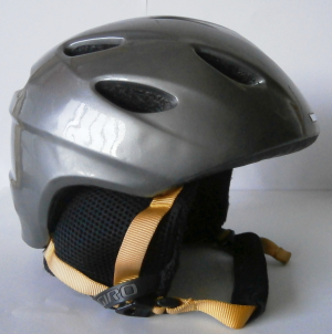 Lyžařská helma BAZAR Giro Silver/ Yellow S-52-55